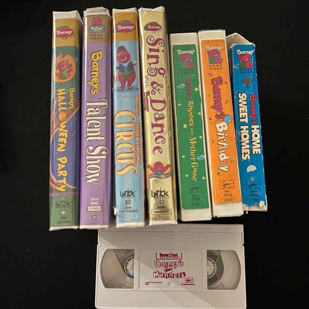 Barney VHS Collection - Multicolor